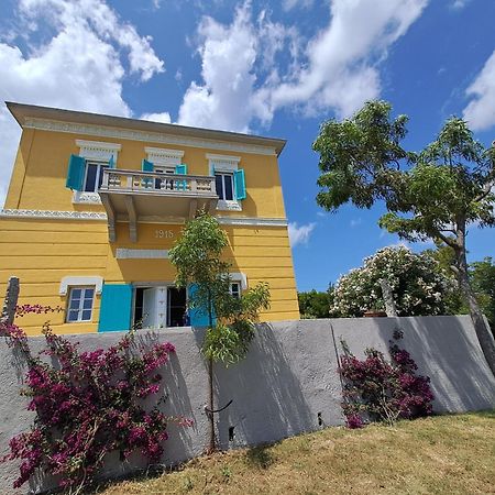 Villa Le Api Marina di Campo Exteriör bild