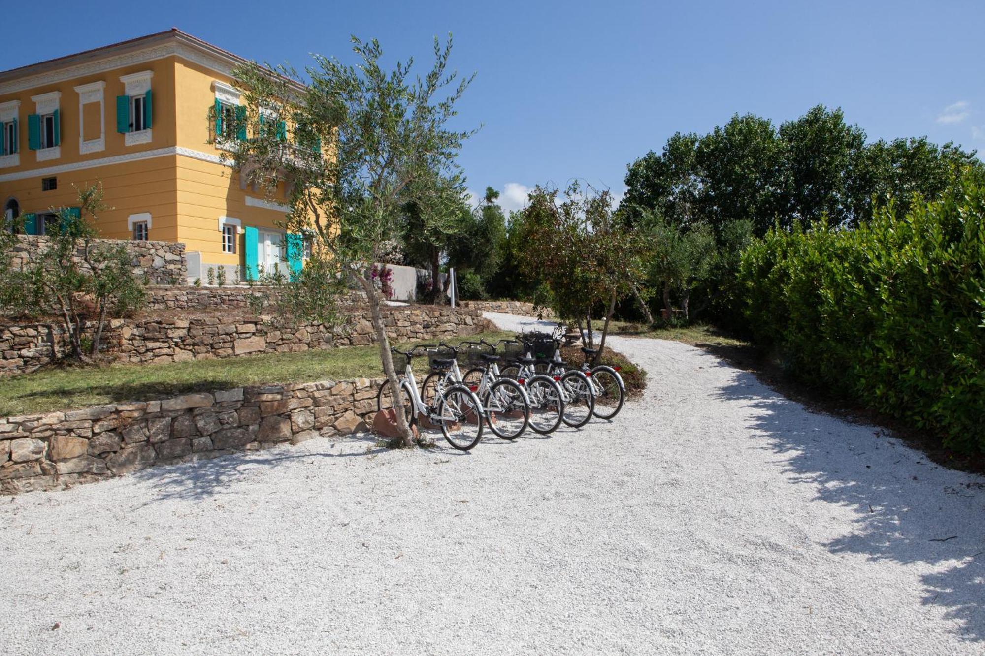 Villa Le Api Marina di Campo Exteriör bild